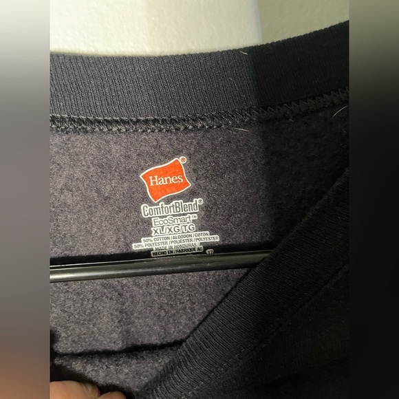 Sleighin it Christmas crewneck sweater size XL - Picture 3 of 3